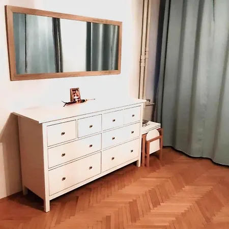 Apartment Entire In Centrum *